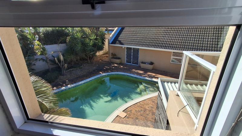 4 Bedroom Property for Sale in Flamingo Vlei Western Cape